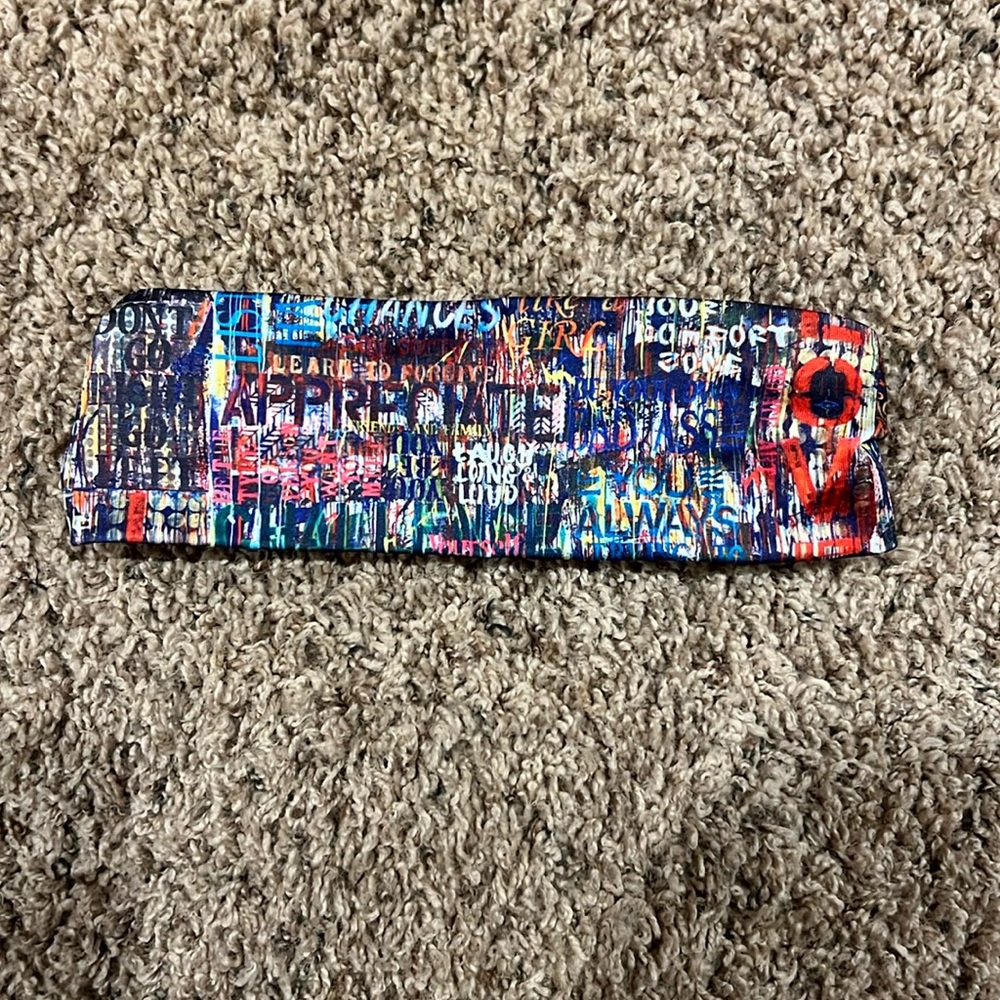 RoGaWear positive saying versatile headband/ scarf.